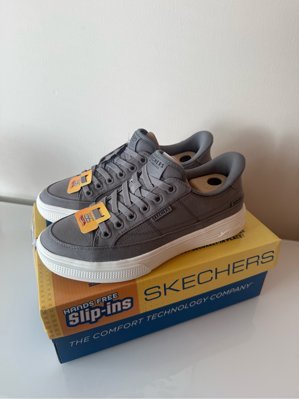 Skechers NEW Slip-ins Gray Lace-Up Sneakers